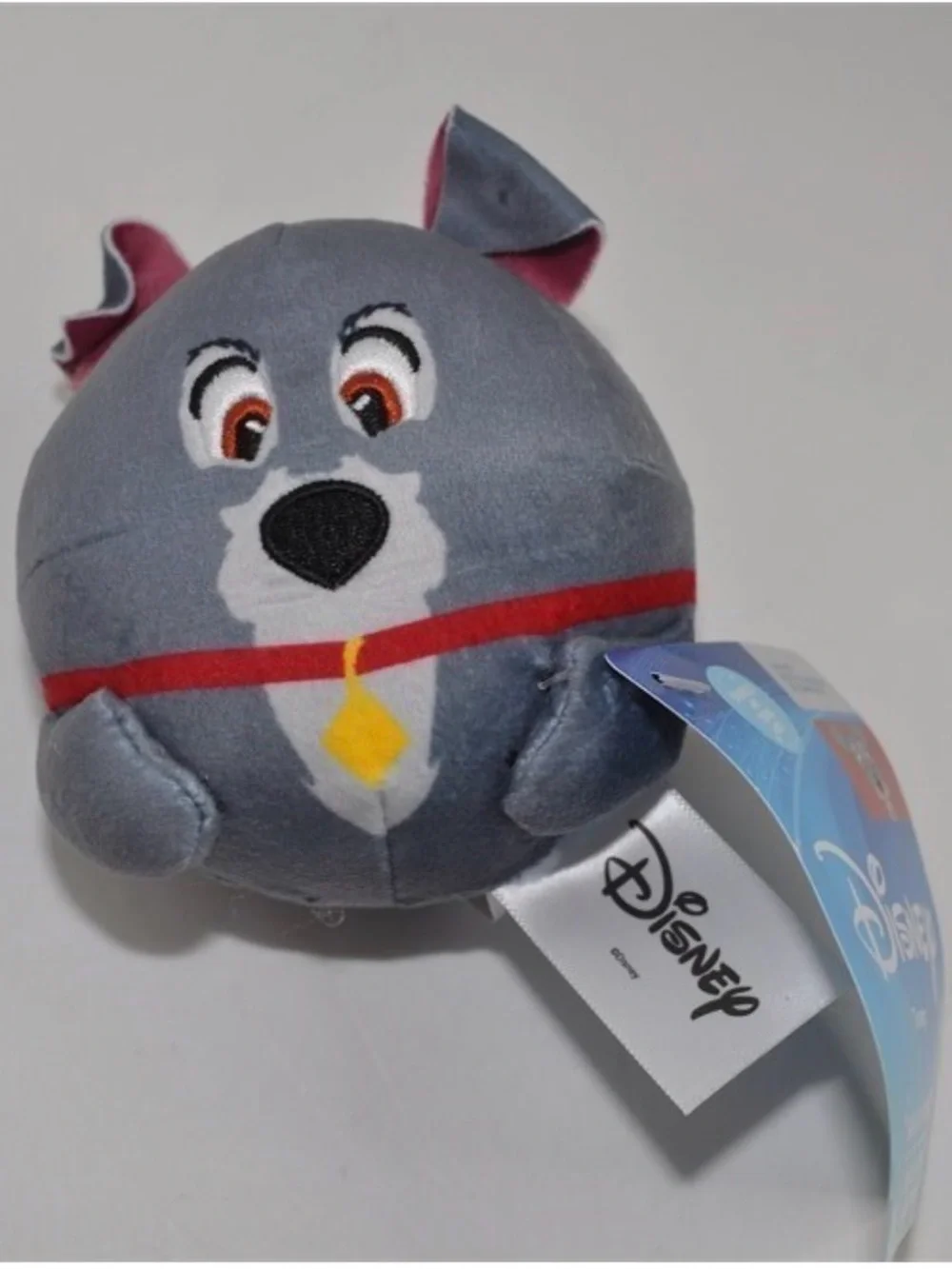 Disney Lady and the Tramp Round Squeaker Dog Toys, New x2